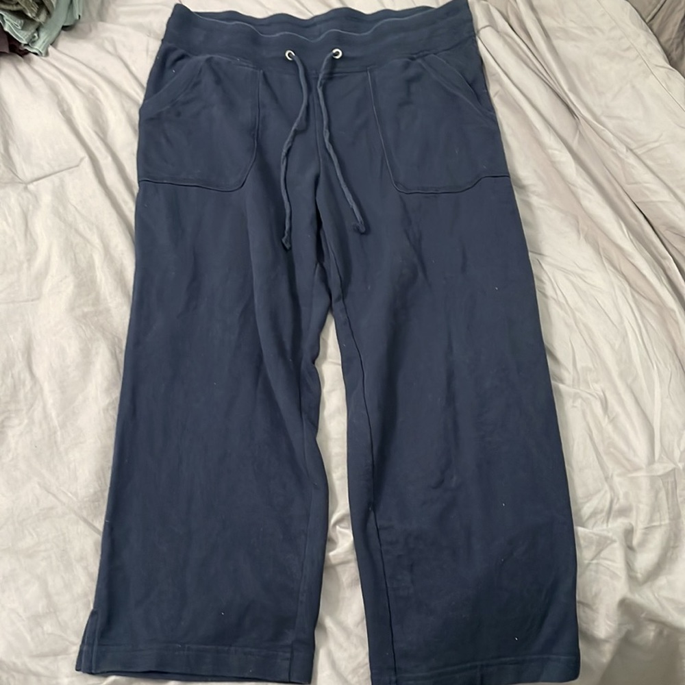 Navy Drawstring Capris - Picture 3 of 4